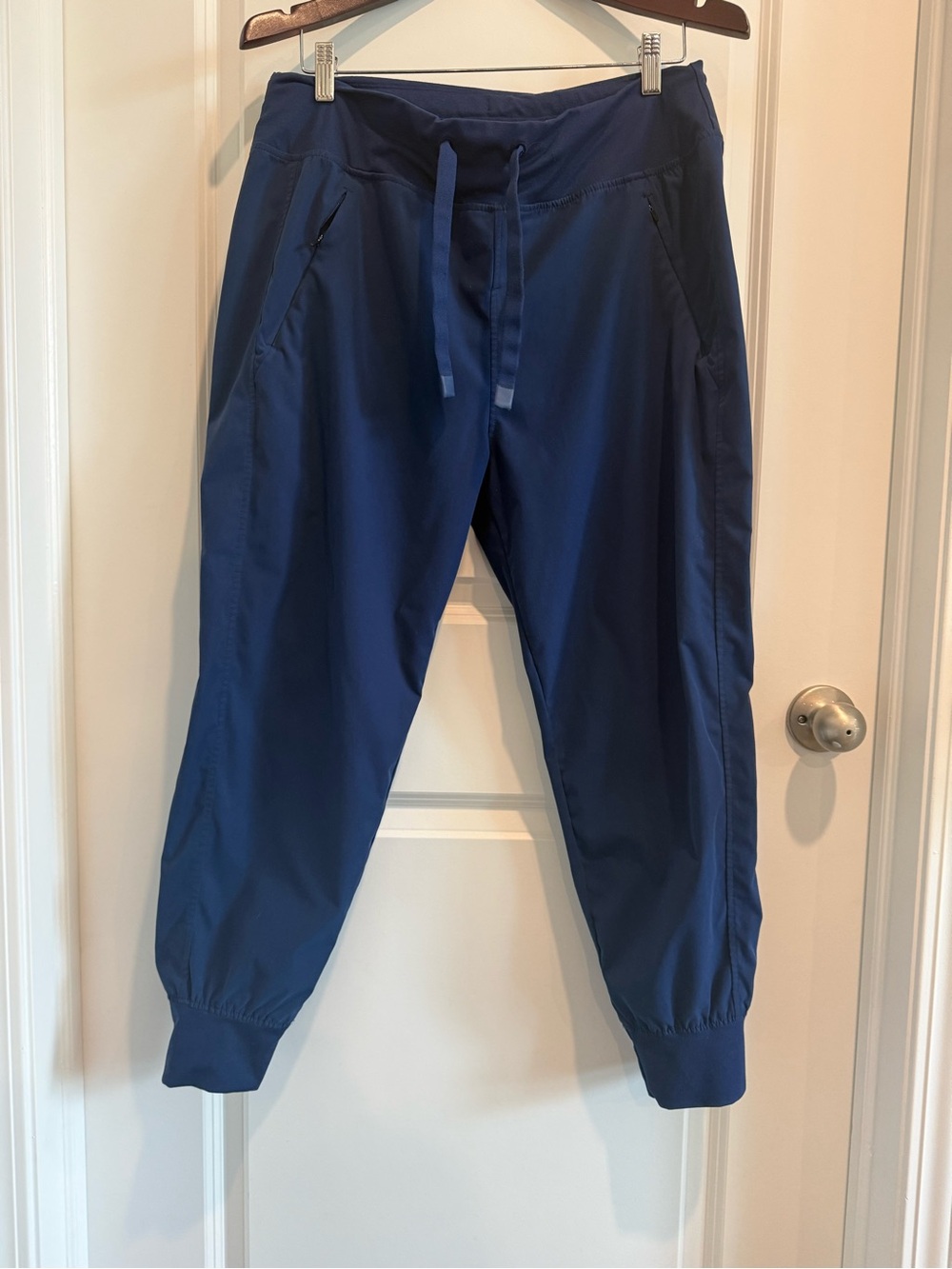 Women's Navy Blue Jogger Scrubs with Elastic Cuffs